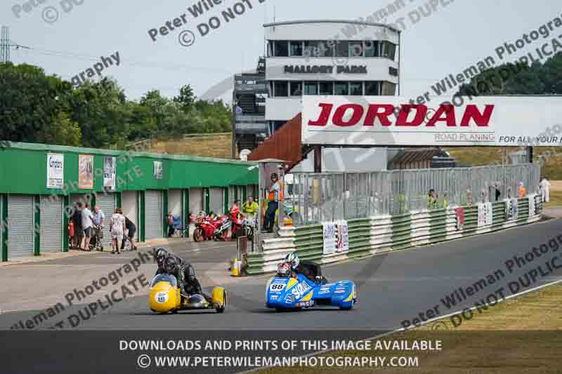 Vintage motorcycle club;eventdigitalimages;mallory park;mallory park trackday photographs;no limits trackdays;peter wileman photography;trackday digital images;trackday photos;vmcc festival 1000 bikes photographs